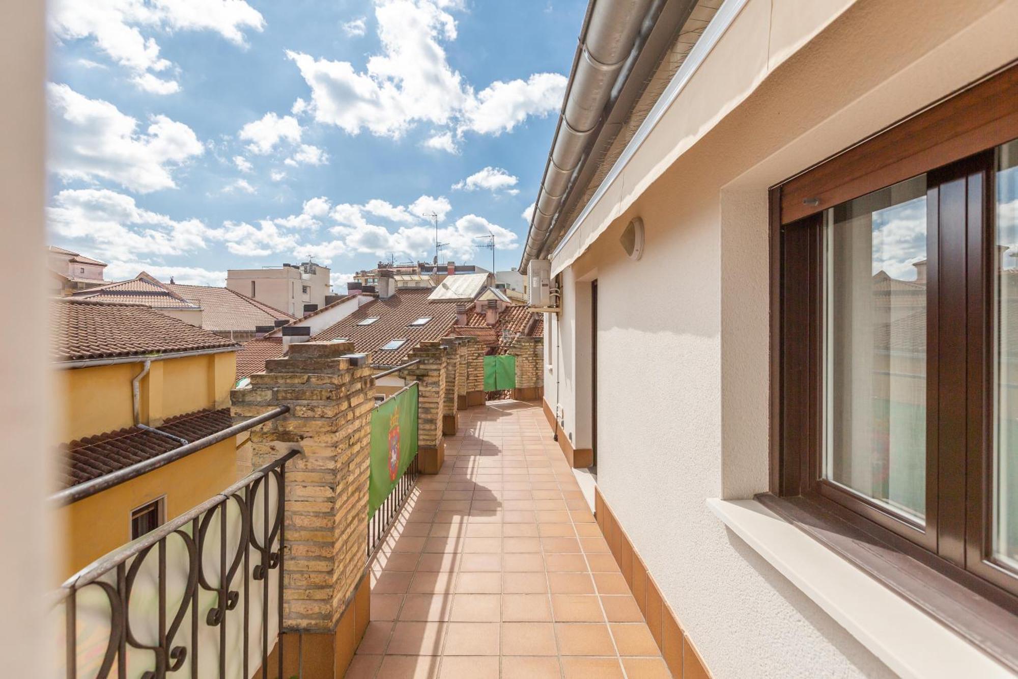 El Panuelico De Estafeta - Atico Con Terraza Pamplona