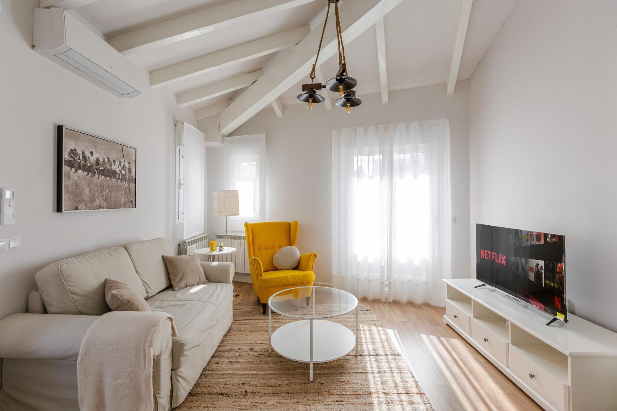 Apartamento El Panuelico De Estafeta - Atico Con Terraza Pamplona