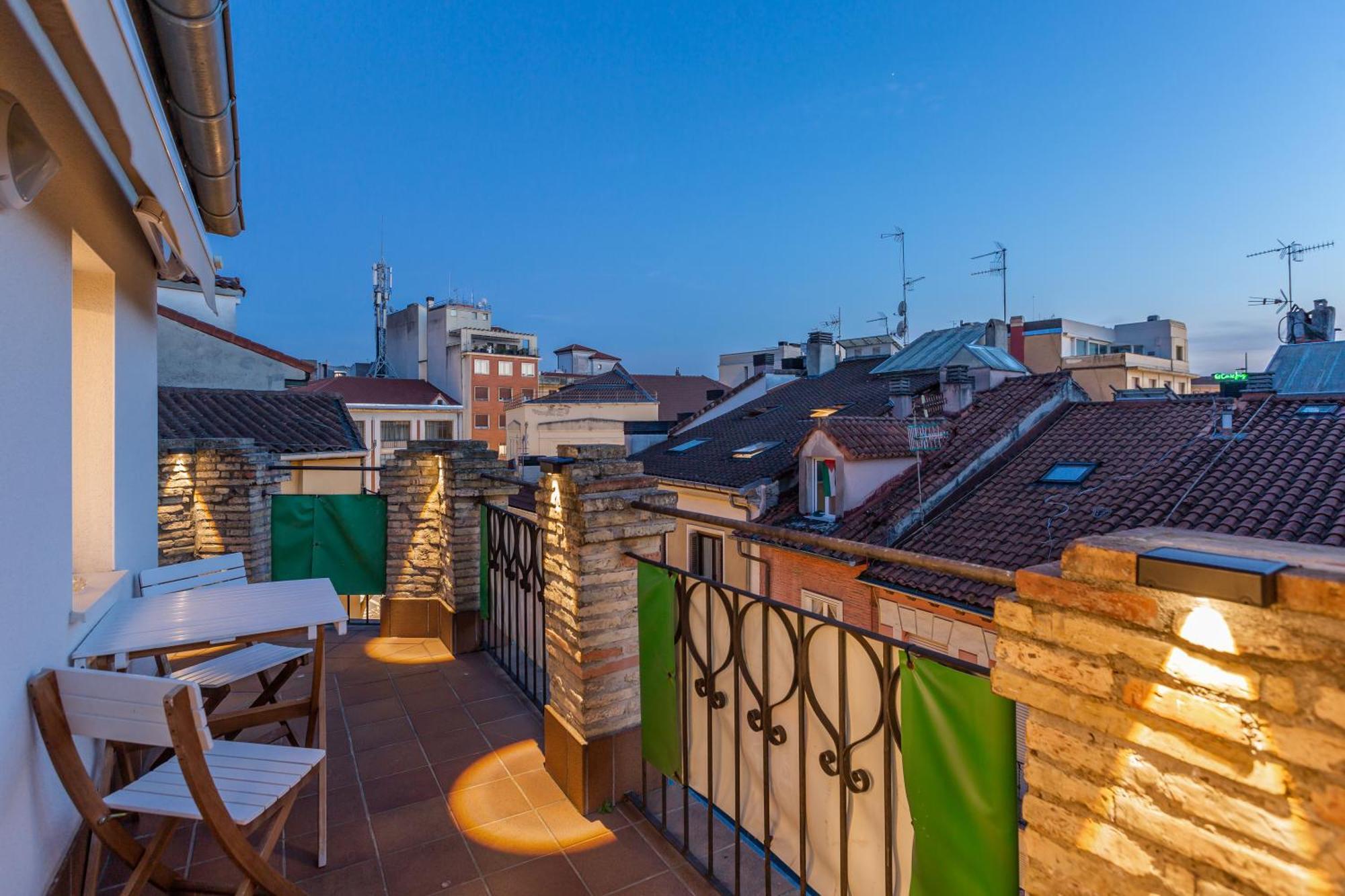 El Panuelico De Estafeta - Atico Con Terraza Apartamento Pamplona